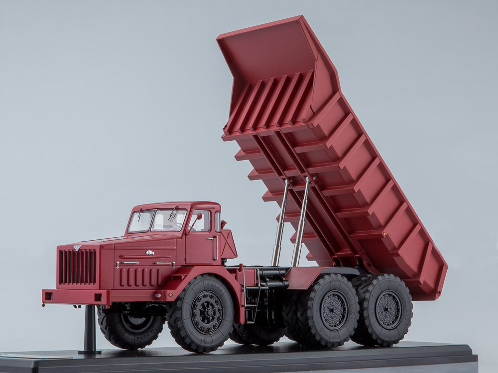 MAZ 530 USSR heavy 40 tons dump truck AVD Models 1:43 L011KIT 