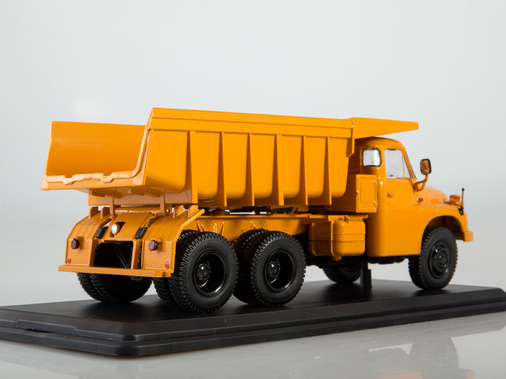 1:43 Dump Truck Tatra-148S1 Yellow 1969 SSM1370 Start Scale Models 