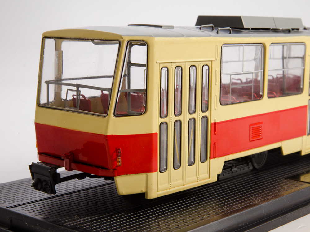 Start Scale Models  SSM4056 1/43 Tramcar Trolley Czech Tatra T6B5 