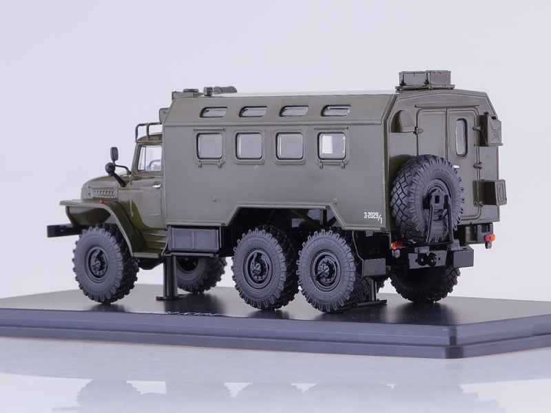 SSM1222 URAL-4320 kung /khaki/ • SSM